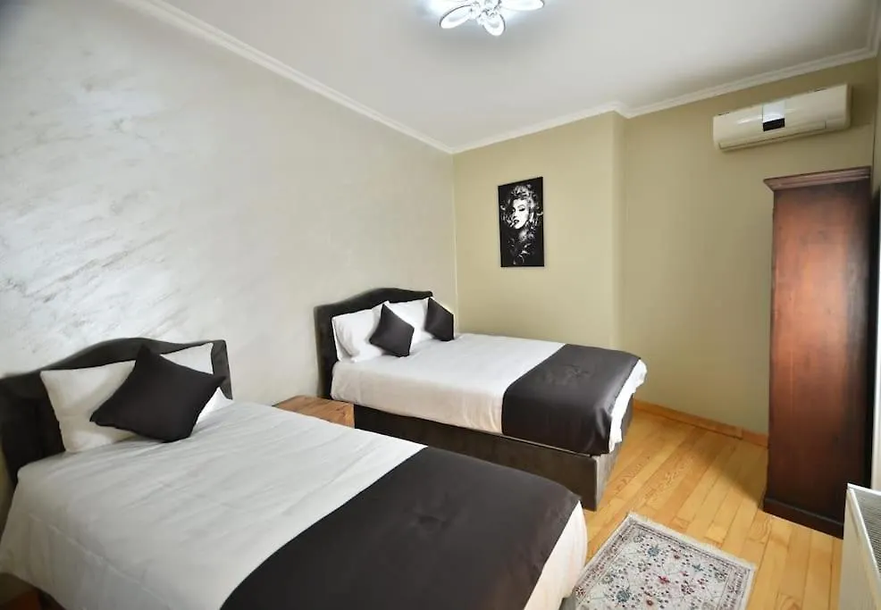 Bonjour Suit Private Triplex Apartment Istanbul Turkey