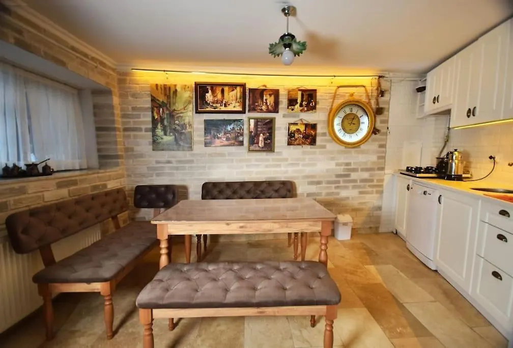 Bonjour Suit Private Triplex Apartment Istanbul