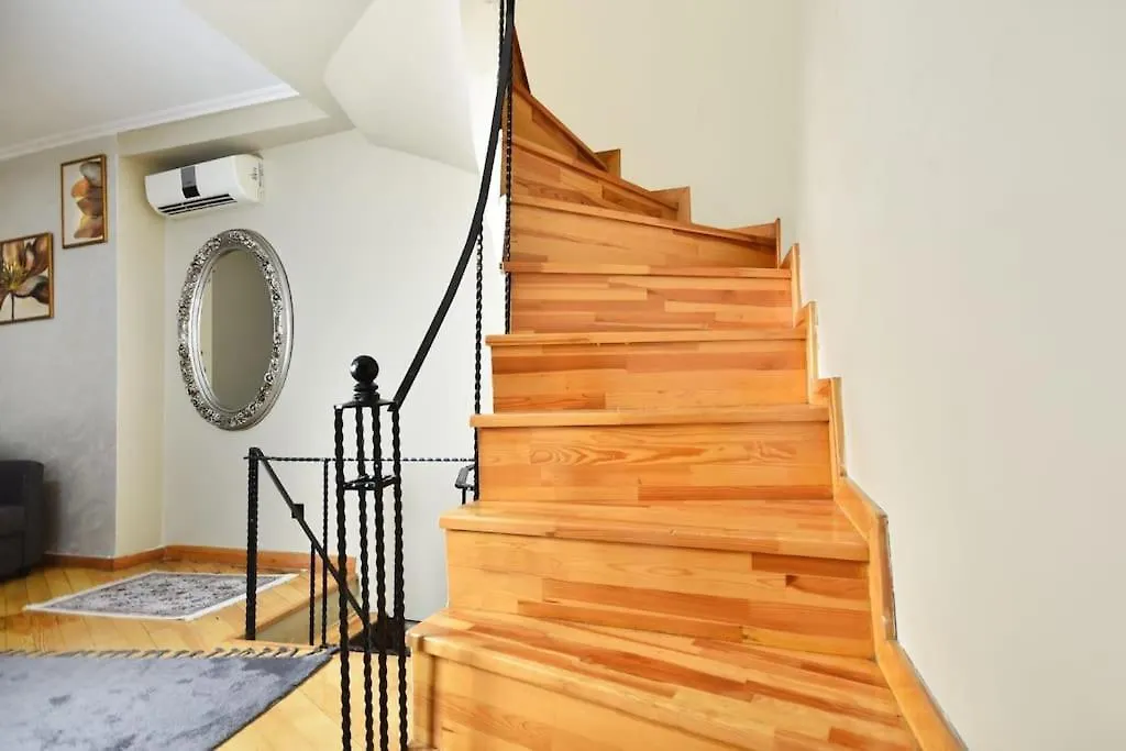 Bonjour Suit Private Triplex Apartment Istanbul